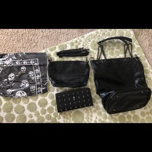 Skull purse set